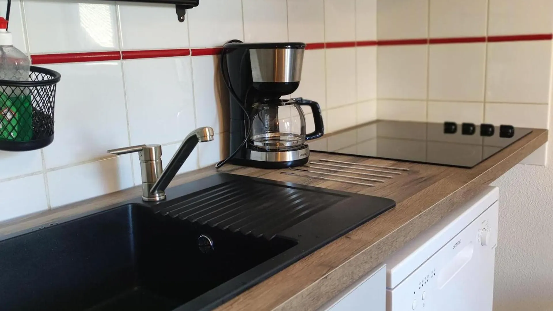 Chalet Mitoyen 7P Avec Piscine, Sauna, Parking Gratuit Et Proche Commerces - Fr-1-504-67 Le Devoluy 0*,